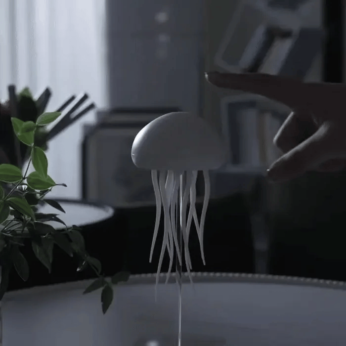 Jellyfish Lamp (Comes with hanging hook and invisible thread)